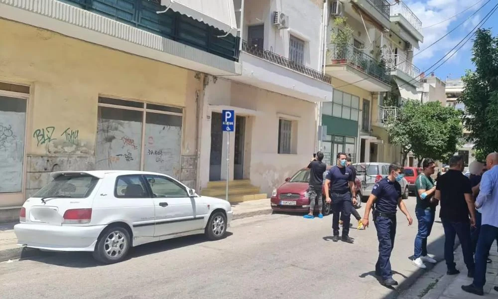 Κερατσίνι: «Τη χτυπούσε κι εκείνη τον κάλυπτε» λένε γείτονες